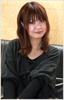 Kana Akutsu